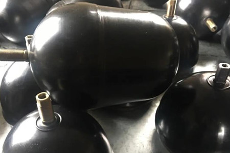 囊式蓄能器壓力嚴(yán)重降低？泄漏是主要原因！