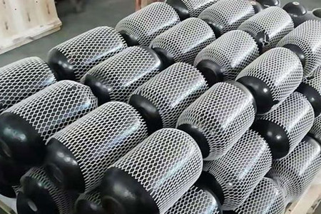 用什么方法來(lái)檢查不銹鋼囊式蓄能器膨脹壓力？